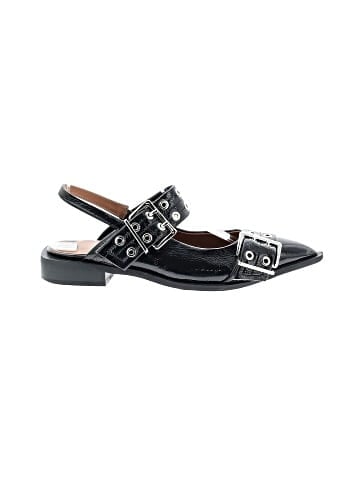 Unbranded Flats (view 1)