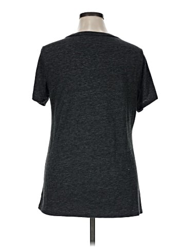 Old Navy Short Sleeve T-Shirt (view 2)