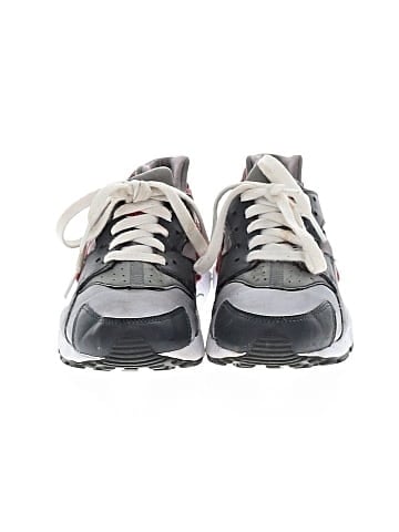Nike Sneakers (view 2)