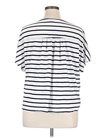 Caslon Short Sleeve T-Shirt (view 2)