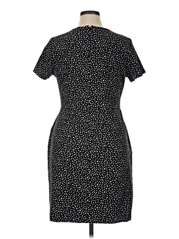 Old Navy Casual Dress (view 2)