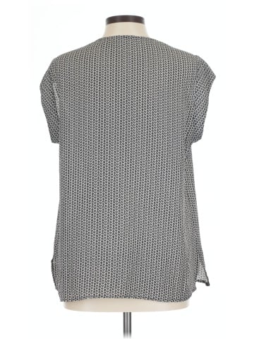 DR2 Short Sleeve Blouse (view 2)