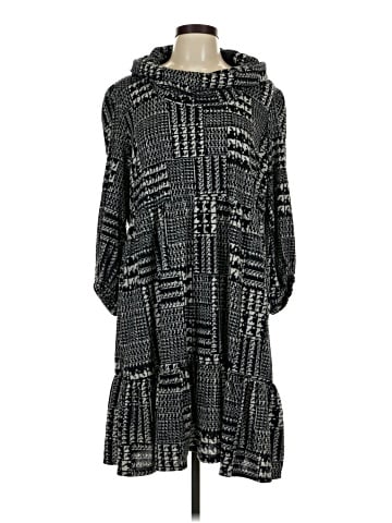 Sandra Darren Casual Dress (view 1)