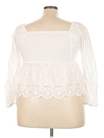 Old Navy 3/4 Sleeve Blouse (view 2)