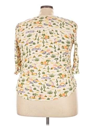 Democracy 3/4 Sleeve Blouse (view 2)