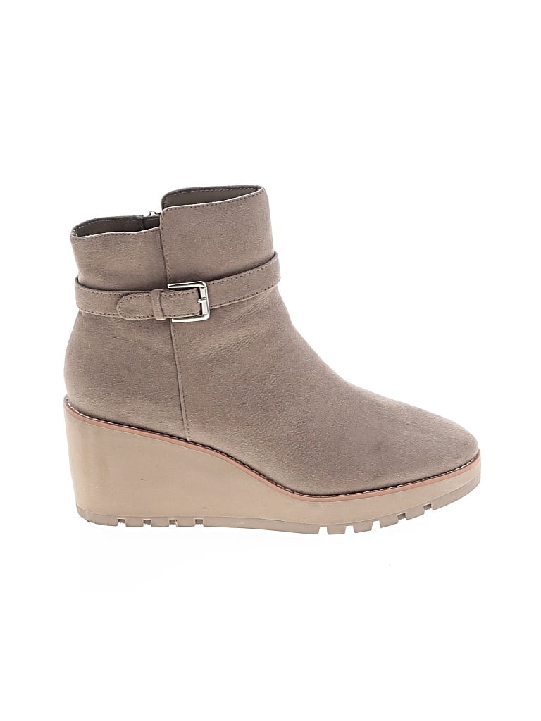 Pre-owned Anne Klein Ankle Boots In Gray