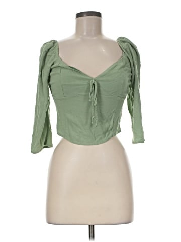 Kendall & Kylie 3/4 Sleeve Blouse (view 1)