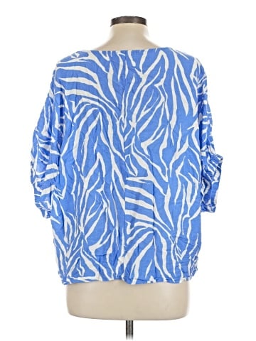 Pixi + Ivy 3/4 Sleeve T-Shirt (view 2)
