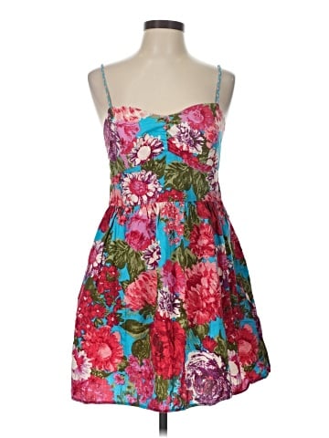 Xhilaration Cocktail Dress (view 1)