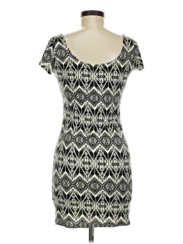 About A Girl Short Sleeve Top (view 2)