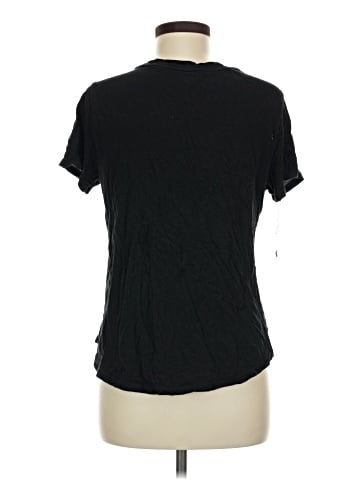 Old Navy Short Sleeve T-Shirt (view 2)