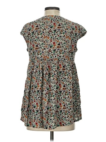 Vanessa Virginia Sleeveless Blouse (view 2)