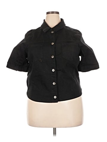 One World Short Sleeve Button-Down Shirt (view 1)