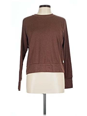 Vuori Long Sleeve T-Shirt (view 1)