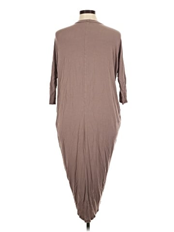 12 Ami Casual Dress (view 2)
