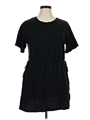 Old Navy Casual Dress (view 1)