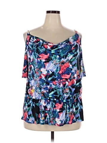 Thalia Sodi 3/4 Sleeve Blouse (view 1)