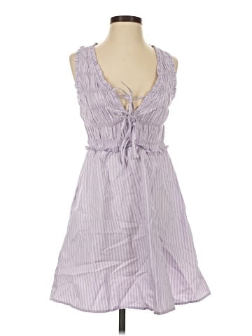 Old Navy Casual Dress (view 1)