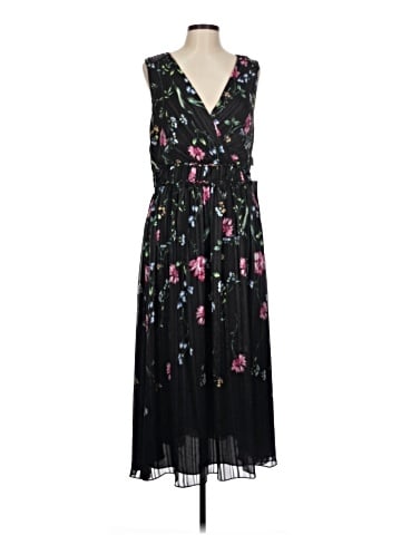 White House Black Market Cocktail Dress (view 1)