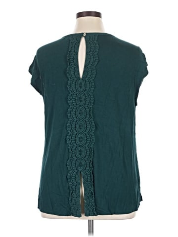 Daniel Rainn Sleeveless T-Shirt (view 2)