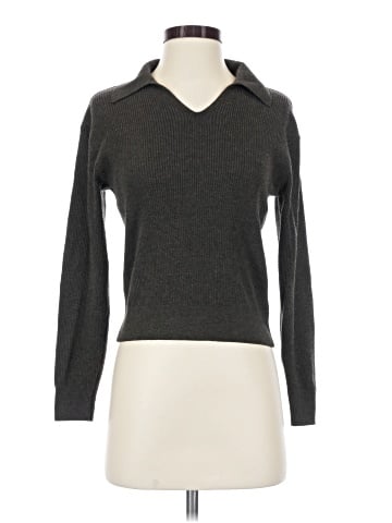 Uniqlo Turtleneck Sweater (view 1)