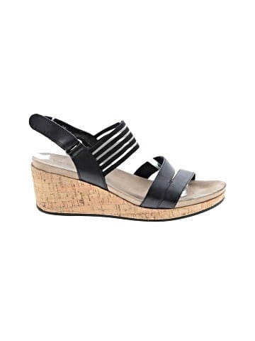 Kim Rogers Wedges (view 1)
