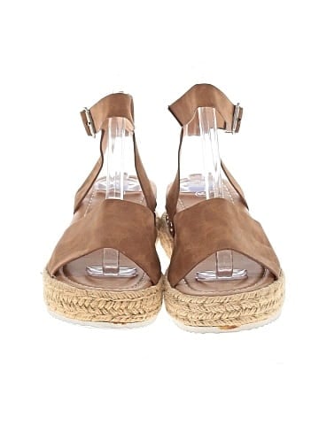 Unbranded Wedges (view 2)