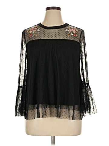 Xhilaration 3/4 Sleeve Blouse (view 1)