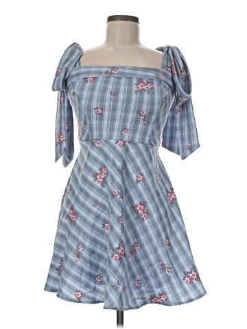 Francesca's Casual Dress (view 1)