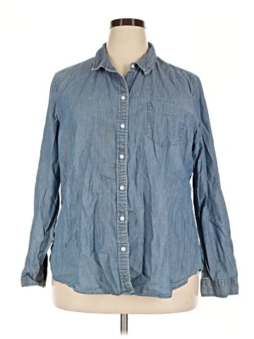 Old Navy Long Sleeve Button-Down Shirt (view 1)