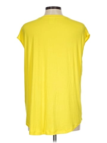 CAbi Sleeveless T-Shirt (view 2)