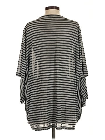 Elizabeth and James 3/4 Sleeve Top (view 2)
