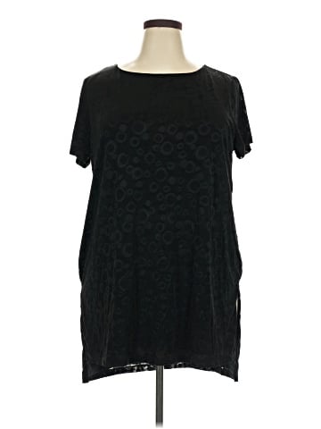 Travelers by Chico's Short Sleeve T-Shirt (view 1)