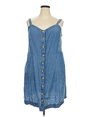 Ann Taylor LOFT Casual Dress (view 1)