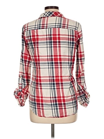 Charlotte Russe 3/4 Sleeve Button-Down Shirt (view 2)