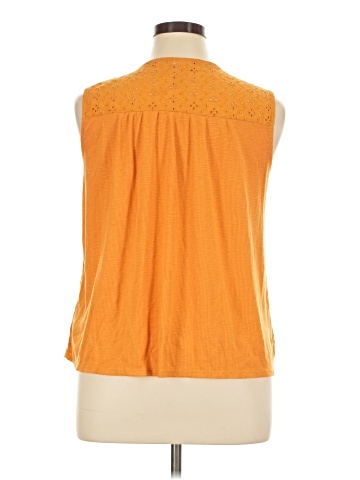 Knox Rose Sleeveless Blouse (view 2)
