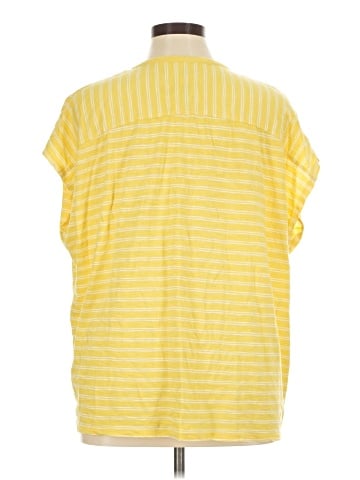 St. John's Bay Short Sleeve T-Shirt (view 2)
