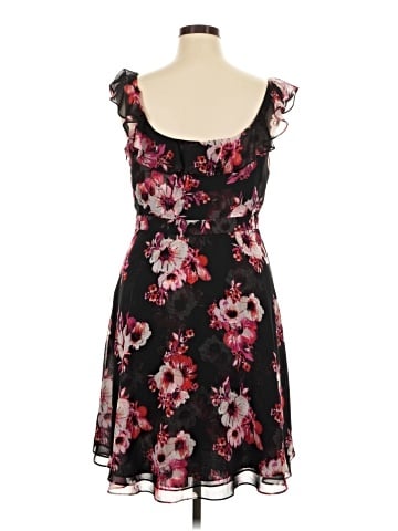 White House Black Market Cocktail Dress (view 2)