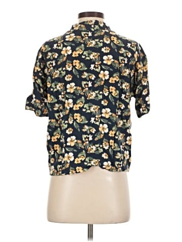 Uniqlo Short Sleeve Blouse (view 2)