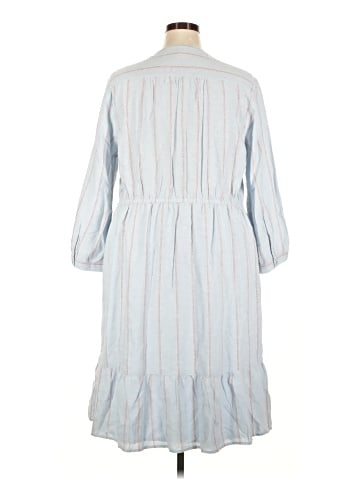 Old Navy Casual Dress (view 2)