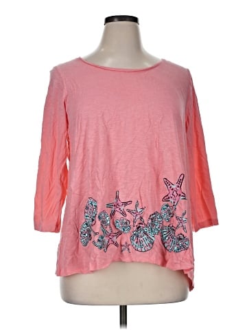 Crown & Ivy 3/4 Sleeve Top (view 1)