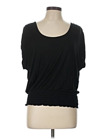 Loveappella Short Sleeve Top (view 1)