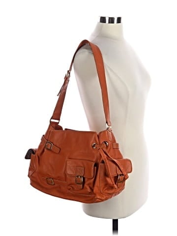MAXX New York Leather Shoulder Bag (view 2)
