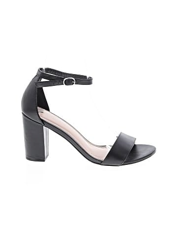 Kelly & Katie Sandals (view 1)