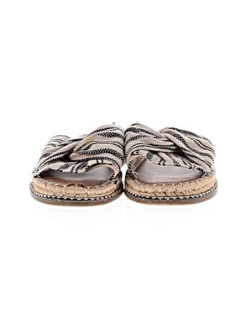 Universal Thread Sandals (view 2)