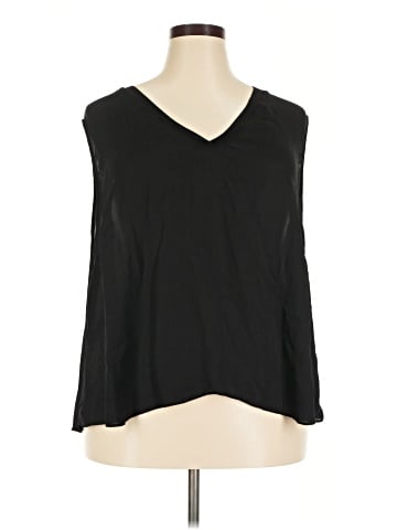 Worthington 3/4 Sleeve Top (view 1)