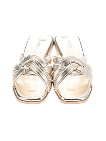 Old Navy Sandals (view 2)