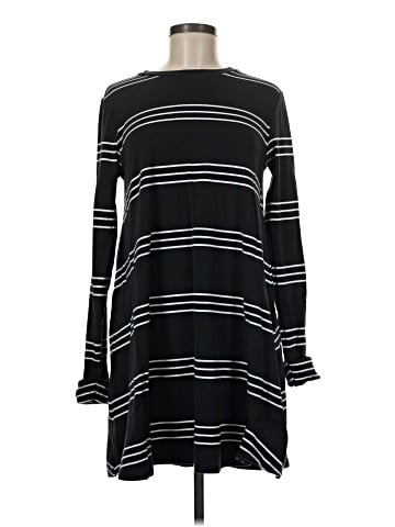 Mud Pie Casual Dress (view 1)