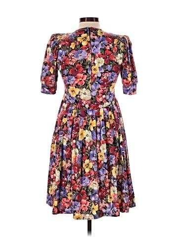 Expo Casual Dress (view 2)