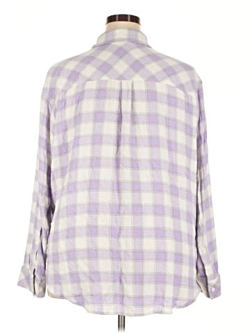 Lane Bryant Long Sleeve Button-Down Shirt (view 2)